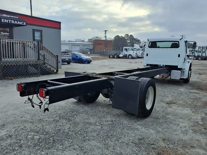 2019 FREIGHTLINER/MERCEDES M2 106