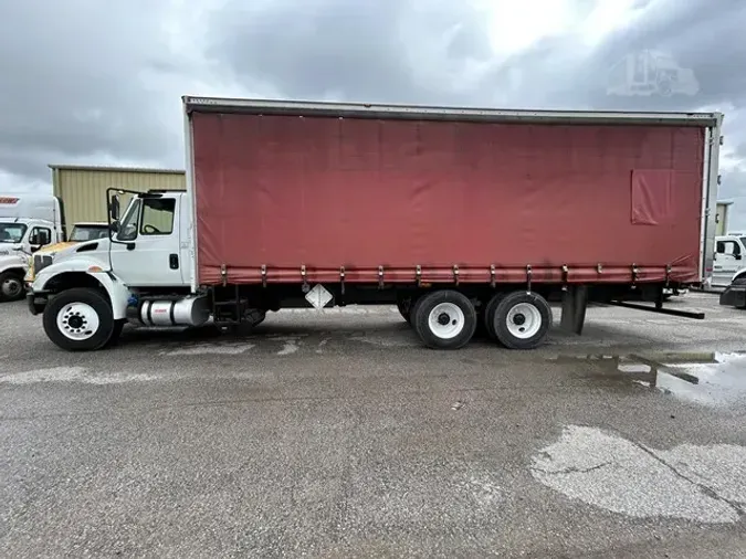 2017 INTERNATIONAL DURASTAR 4400