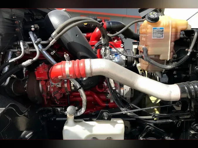 2021 INT LT625 6x4