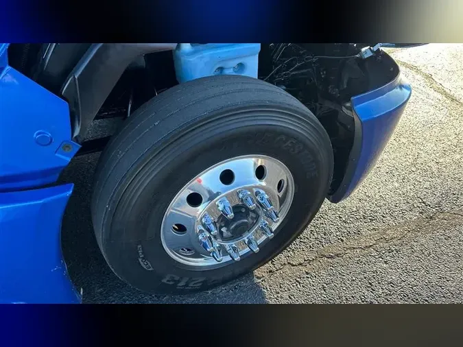 2021 INTERNATIONAL LT