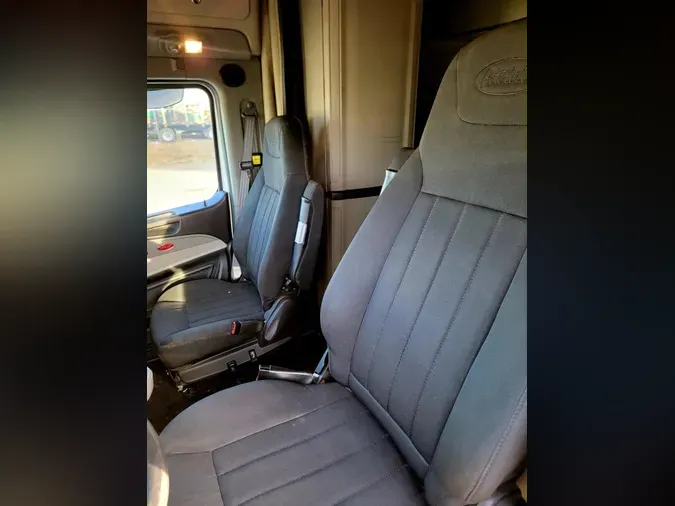 2022 Peterbilt 57994fd3489d20f73639b17806c8c6e2fd7