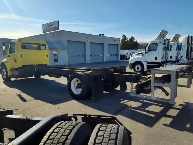 2016 FREIGHTLINER/MERCEDES M2 1069502d20e67419ab1760a76568cc35fd7