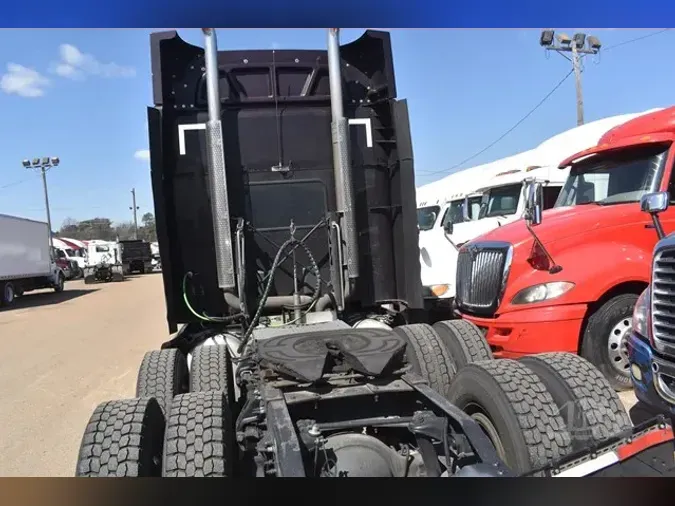 2018 PETERBILT 579