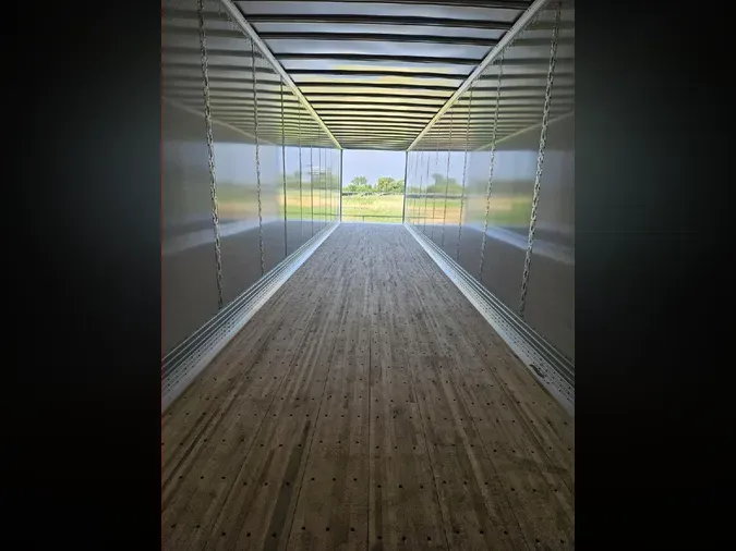 2026 VANGUARD 53'; 50" VXP Skirts T/I