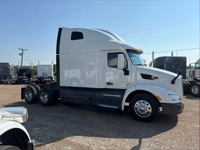 2021 Peterbilt 579