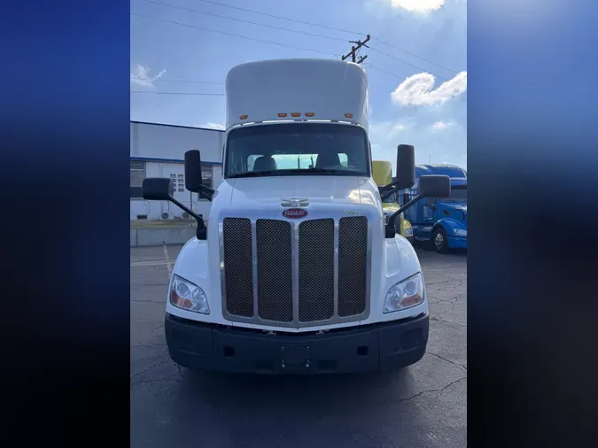 2021 Peterbilt 579