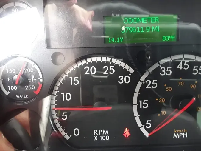 2020 FREIGHTLINER M2 106