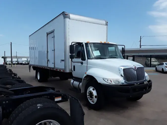2019 NAVISTAR INTERNATIONAL 4300