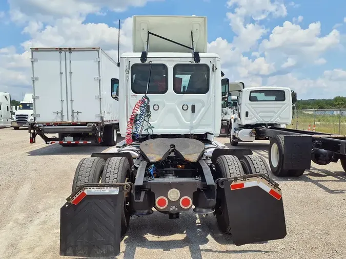 2021 FREIGHTLINER CASCADIA PX12642ST