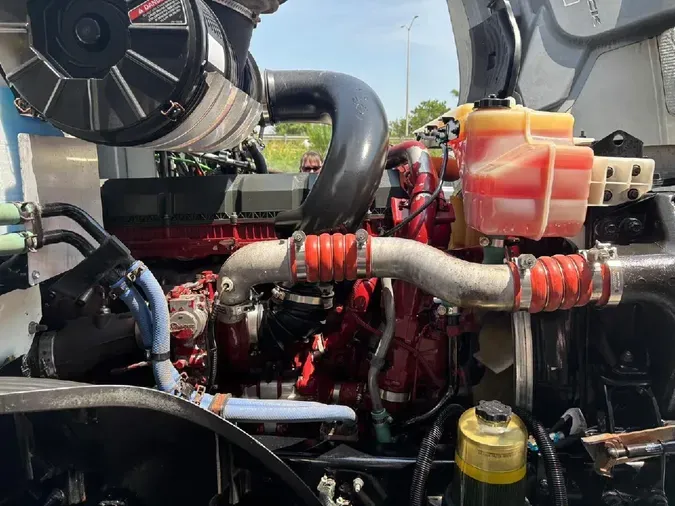 2021 MACK Anthem AN64T