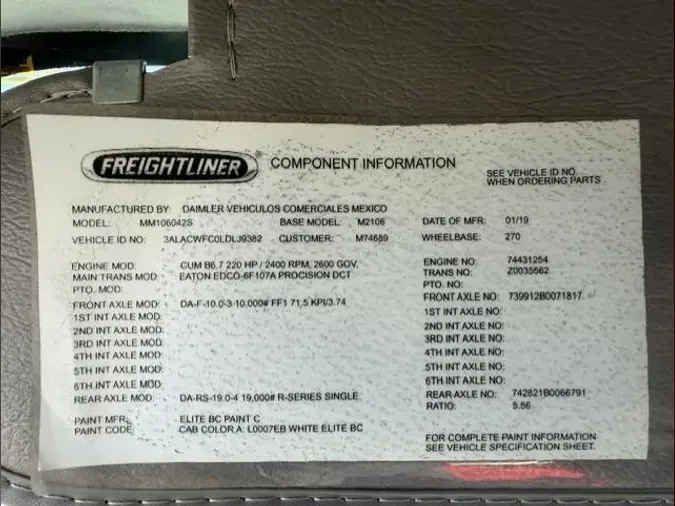 2020 Freightliner Business Class M2 106