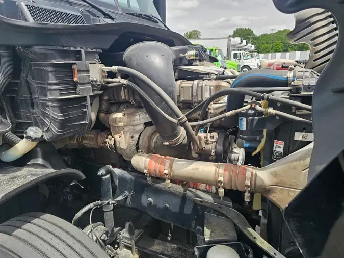 2019 FREIGHTLINER/MERCEDES CASCADIA 125