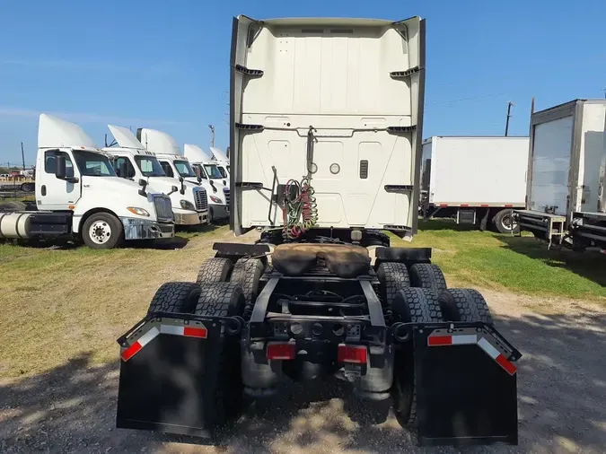 2020 NAVISTAR INTERNATIONAL LT625 SLPR CAB