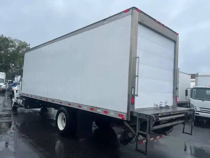 2018 NAVISTAR INTERNATIONAL 4300
