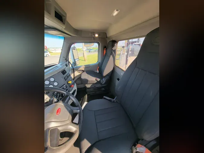 2020 Peterbilt 579