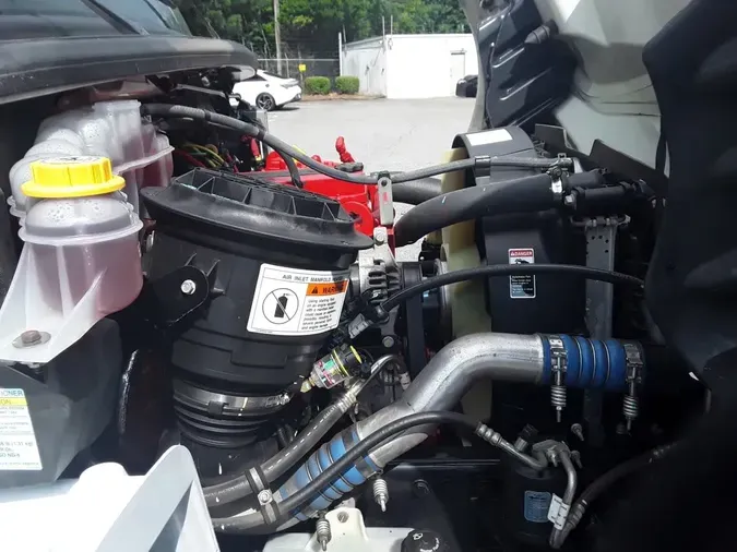 2019 FREIGHTLINER M2 106