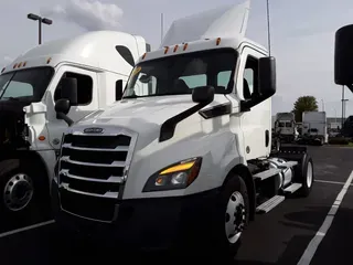 2020 FREIGHTLINER/MERCEDES NEW CASCADIA 116