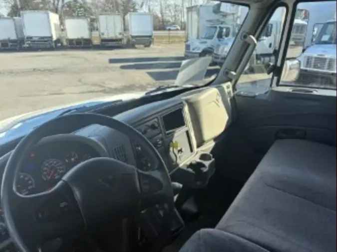 2017 NAVISTAR INTERNATIONAL 4300