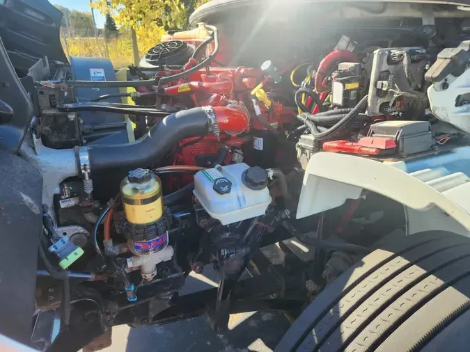 2018 FREIGHTLINER/MERCEDES M2 106