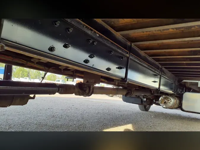 2019 FREIGHTLINER/MERCEDES M2 106