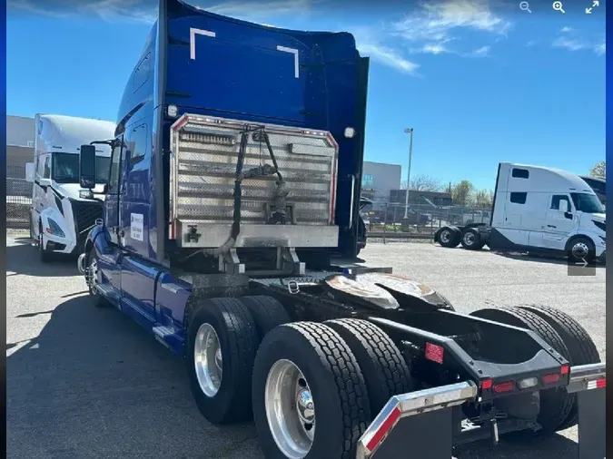 2024 VOLVO VNL64T760