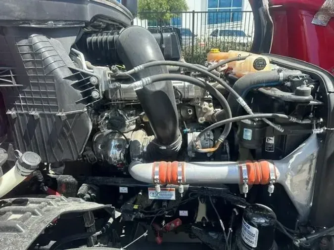 2022 Freightliner Cascadia