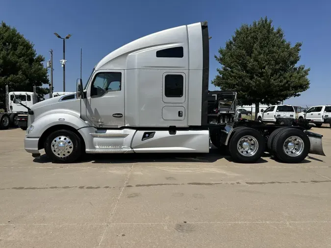 2022 Kenworth T680952d539e0b64f28d93fbb2fcb19be7ad