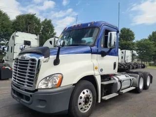 2019 FREIGHTLINER/MERCEDES CASCADIA 125