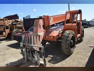 2014 JLG 642