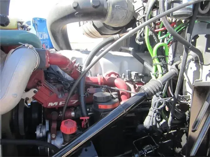2013 MACK PINNACLE CXU612