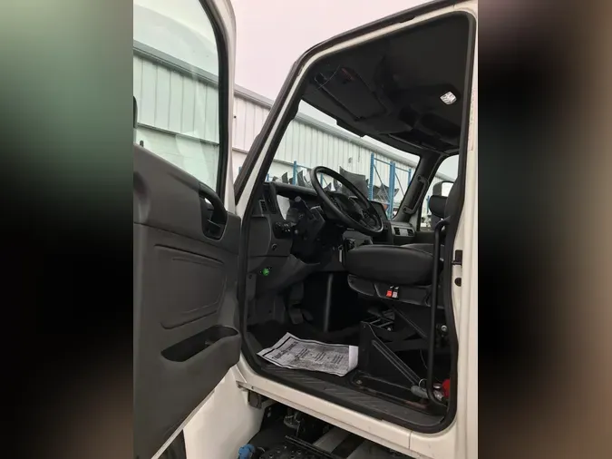 2022 International MV6079535b0bf5e9d6f6807ab7882b08559ed