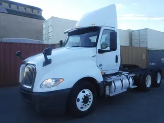 2019 NAVISTAR INTERNATIONAL LT625 DAYCAB T/A