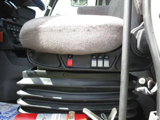 2020 International LT625
