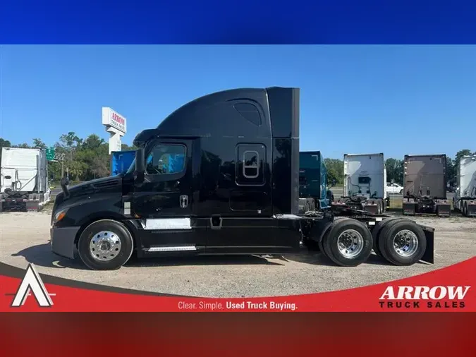 2020 FREIGHTLINER CA126