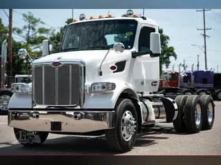 2025 PETERBILT 567