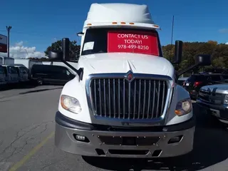 2019 NAVISTAR INTERNATIONAL LT625 SLPR CAB