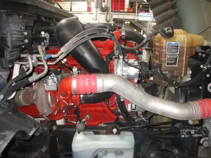 2021 NAVISTAR INTERNATIONAL LT625 SLPR CAB