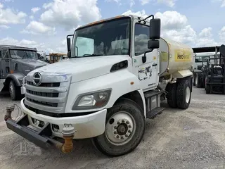 2019 HINO 338