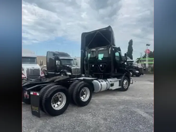 2023 FREIGHTLINER CASCADIA 11695493afdfa958cd5624bc33da3c19b69