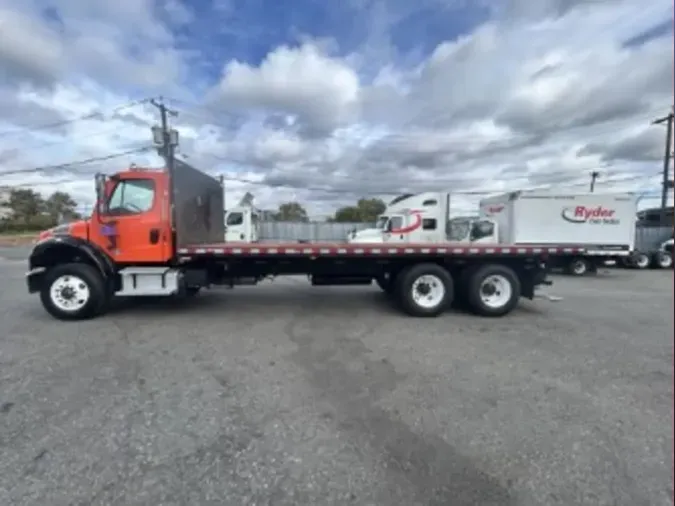 2018 FREIGHTLINER/MERCEDES M2 106