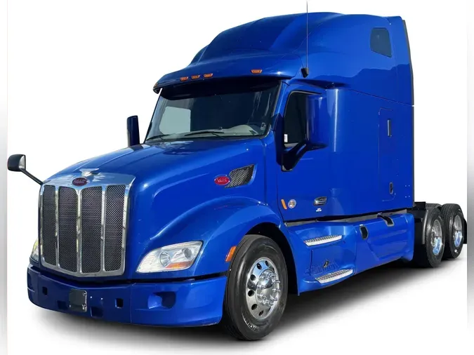 2022 Peterbilt 579