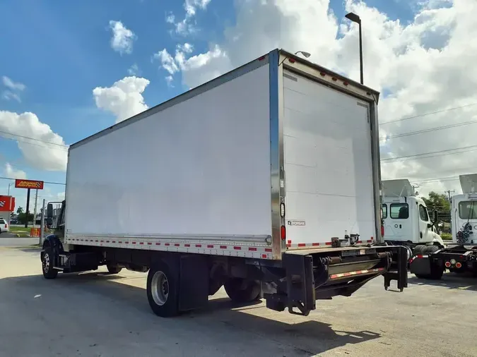 2016 FREIGHTLINER/MERCEDES M2 106