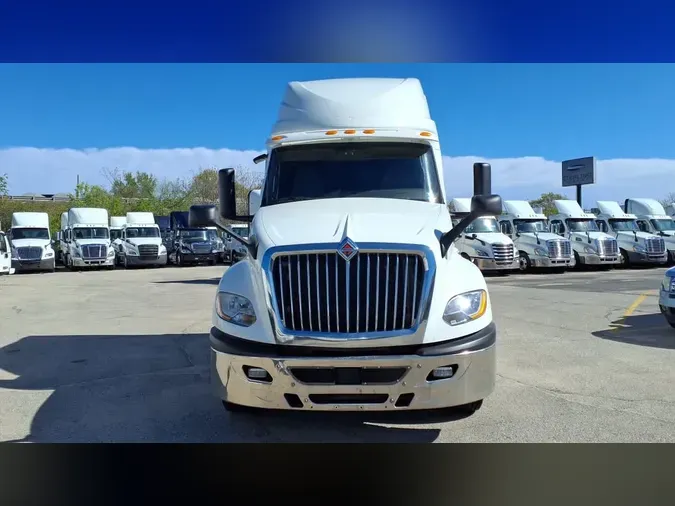 2020 NAVISTAR INTERNATIONAL LT625 SLPR CAB