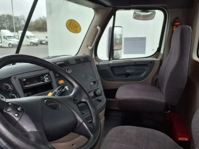 2018 FREIGHTLINER/MERCEDES CASCADIA 113955b772f5f84cdaab263e2a0ad6d63f0