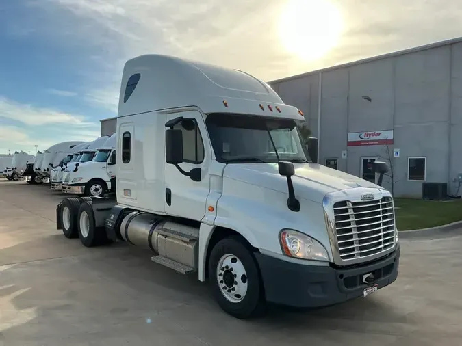2020 FREIGHTLINER/MERCEDES CASCADIA 125