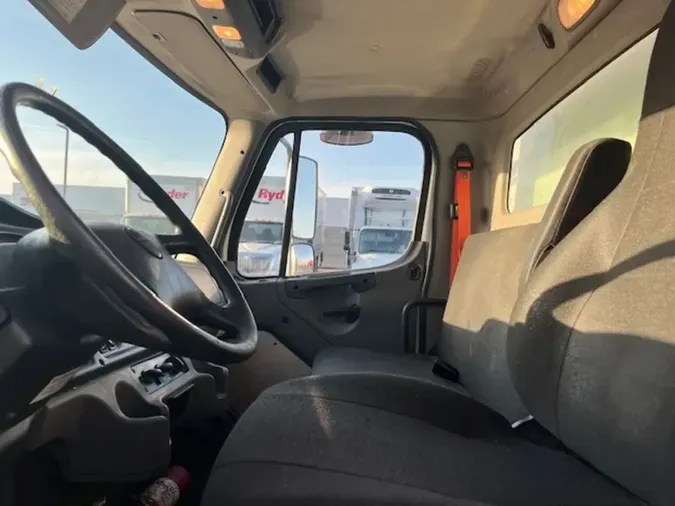 2018 FREIGHTLINER/MERCEDES M2 106