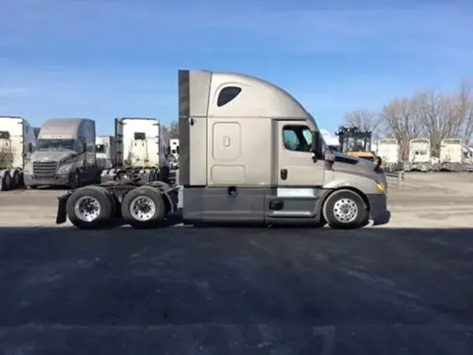 2023 Freightliner Cascadia