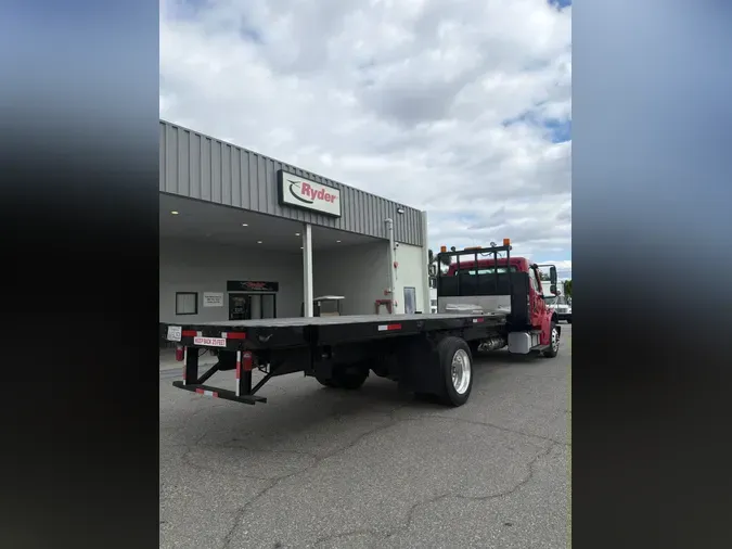 2018 FREIGHTLINER/MERCEDES M2 106
