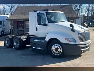 2020 INT LT625 6x4