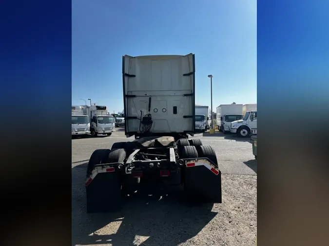2022 NAVISTAR INTERNATIONAL LT625 SLPR CAB